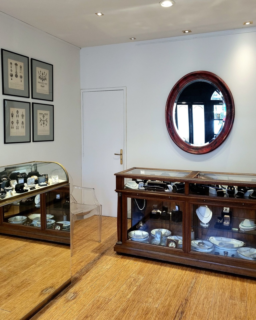 Inside the Piccadilly boutique in Narbonne